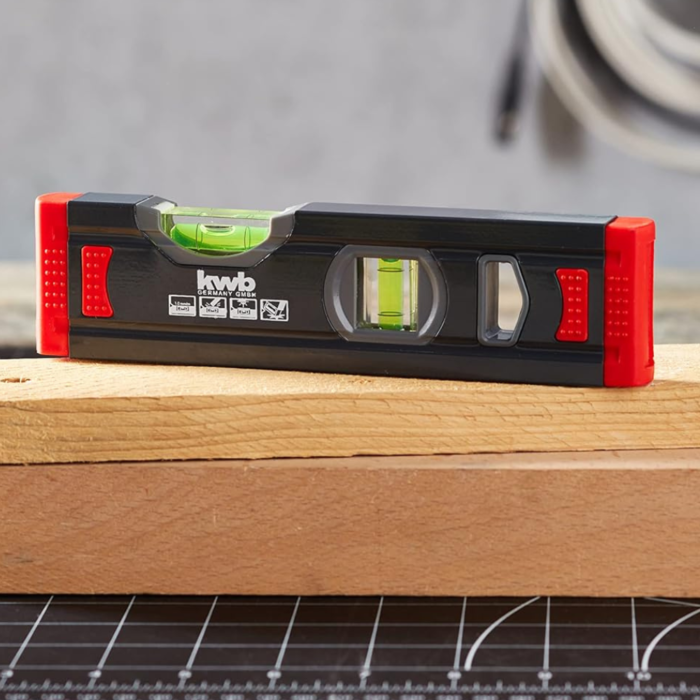 Vodna tehtnica 20 cm KWB – mini aluminijasta natančna libela - slika 3