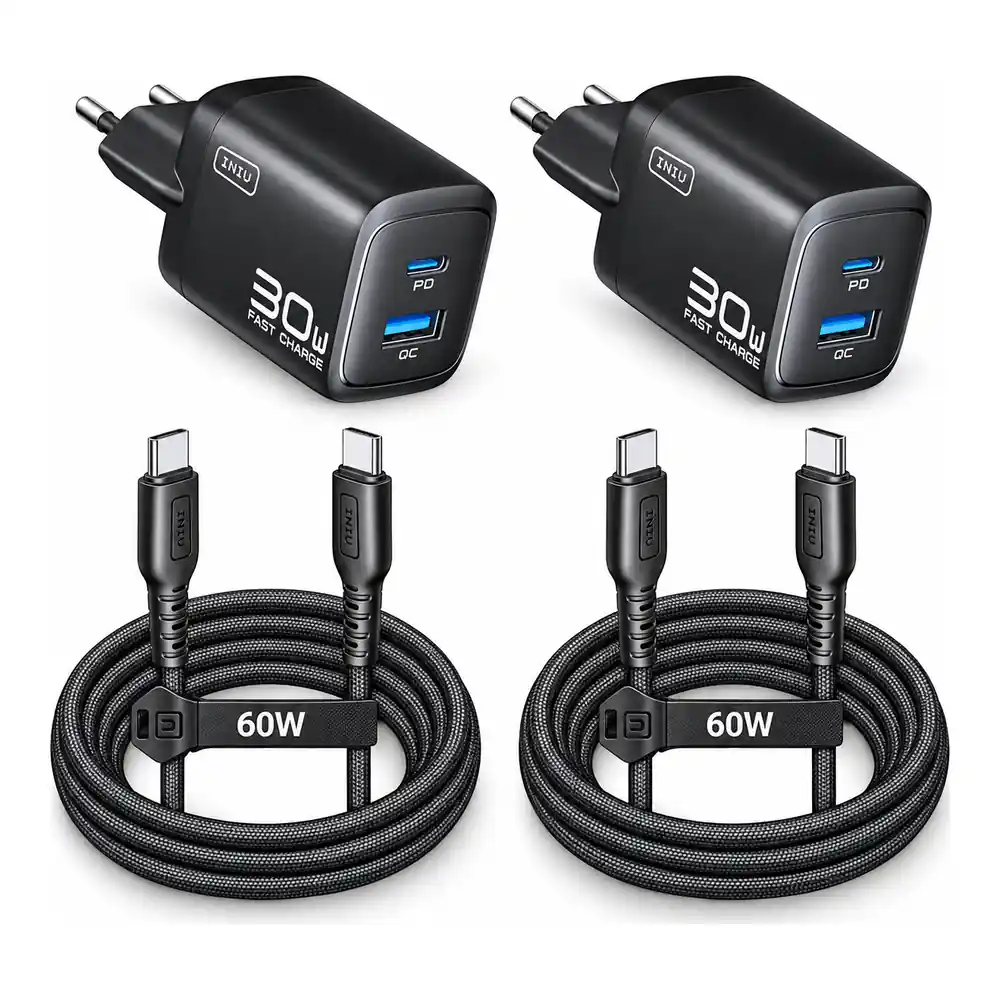 Dva črna polnilnika INIU 30 W in dva pletena USB-C kabla