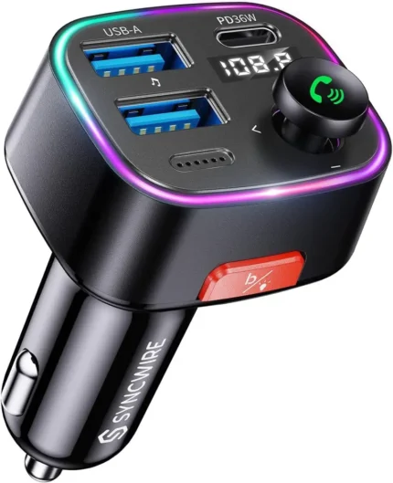 Črni Bluetooth FM oddajnik Syncwire z zaslonom in priključki USB